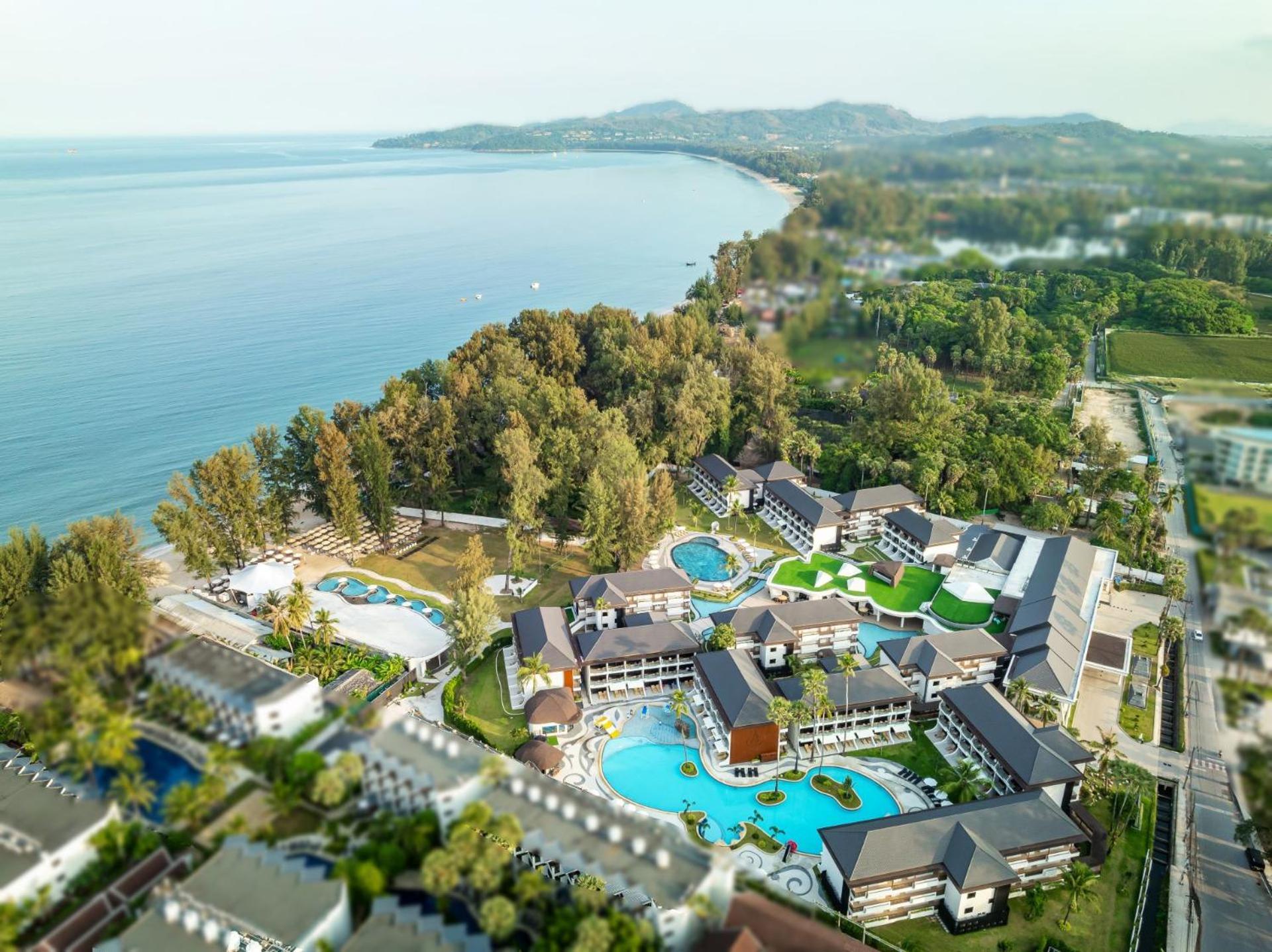 Amora Beach Resort Phuket Bang Tao Plajı Dış mekan fotoğraf