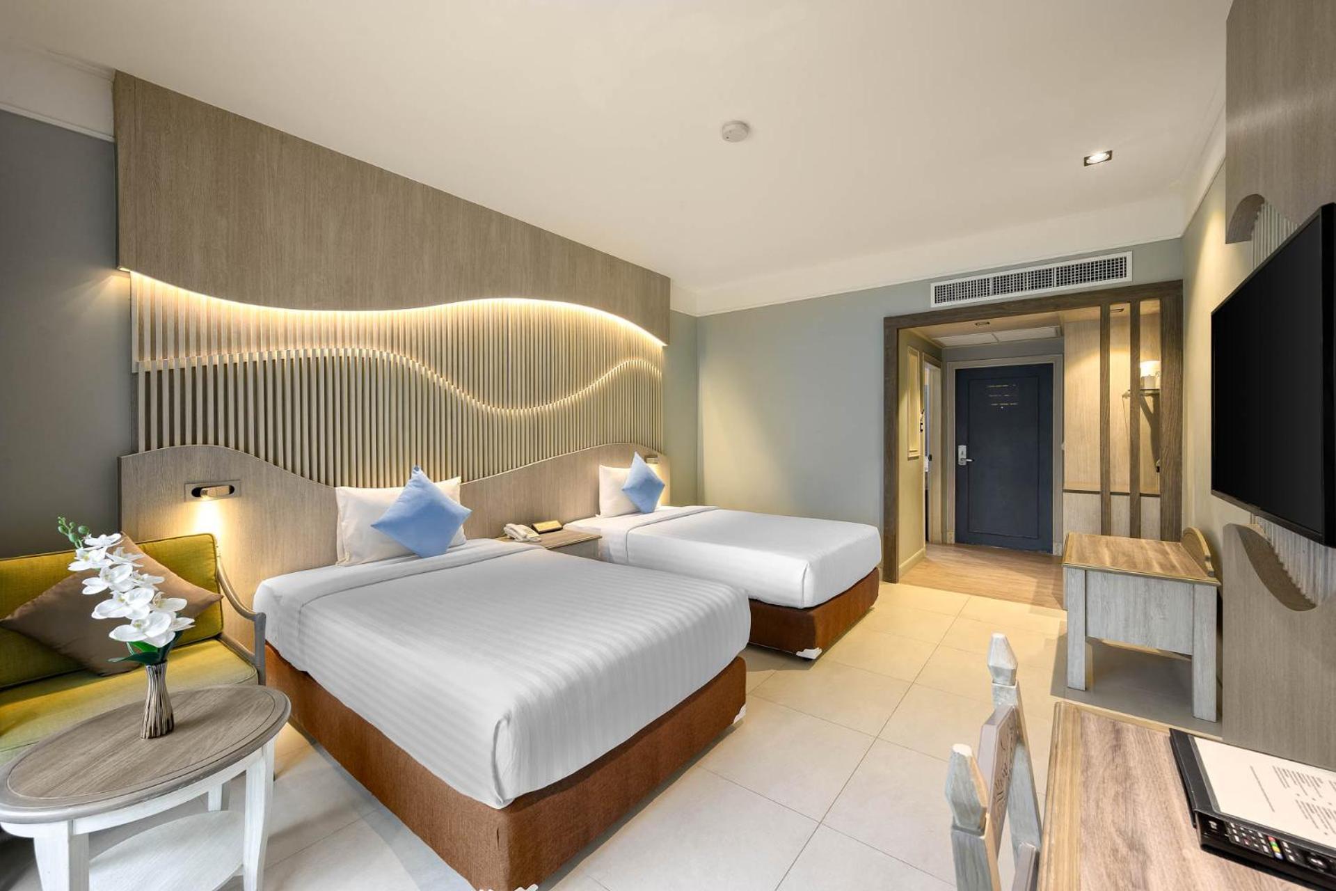 Amora Beach Resort Phuket Bang Tao Plajı Dış mekan fotoğraf