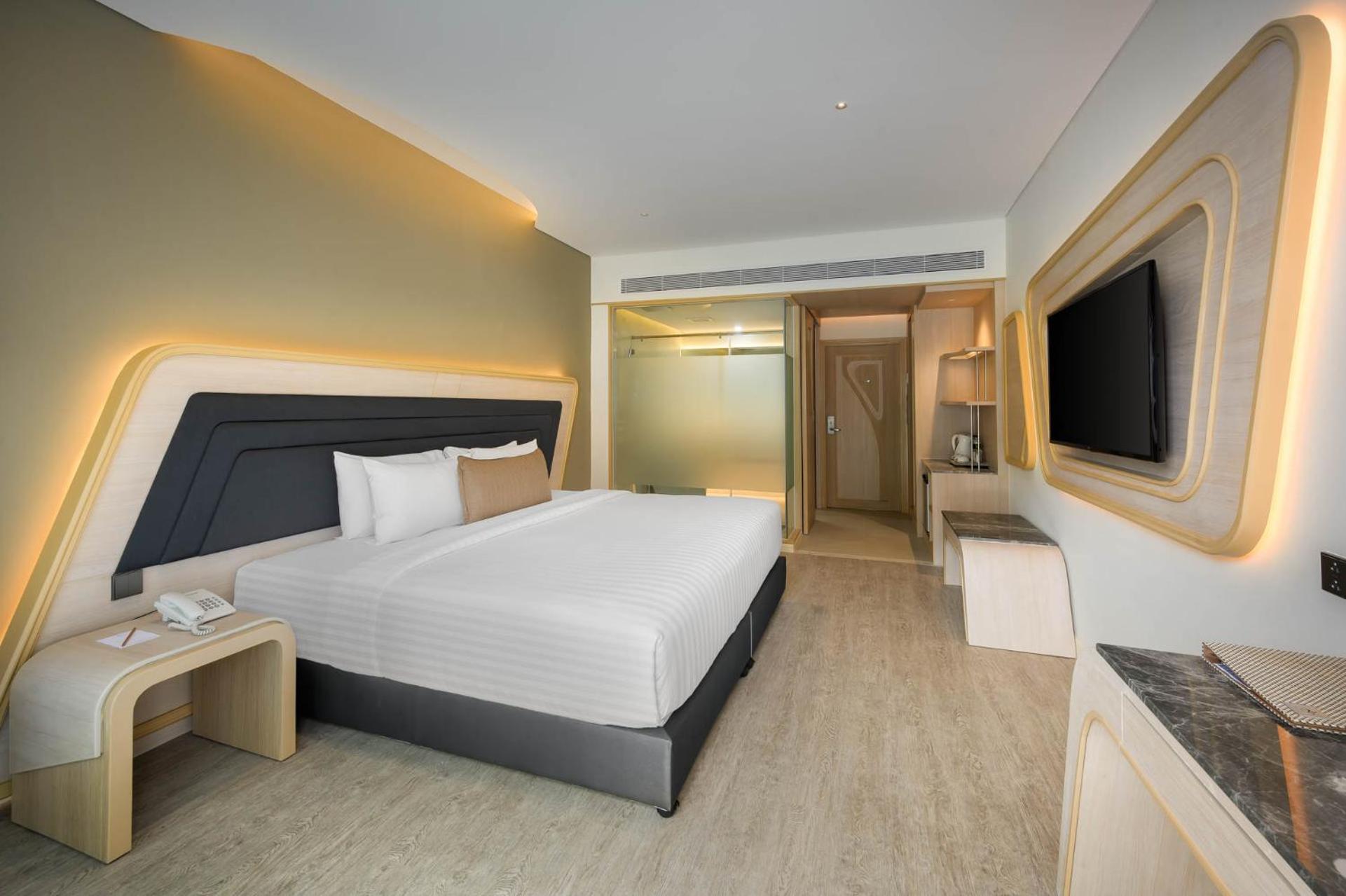 Amora Beach Resort Phuket Bang Tao Plajı Dış mekan fotoğraf