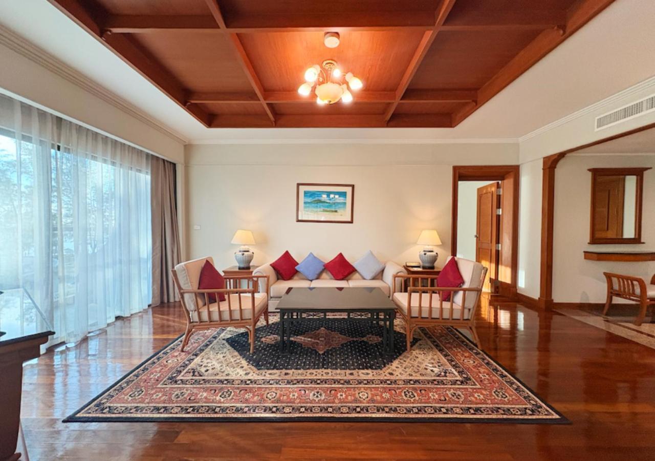 Amora Beach Resort Phuket Bang Tao Plajı Dış mekan fotoğraf